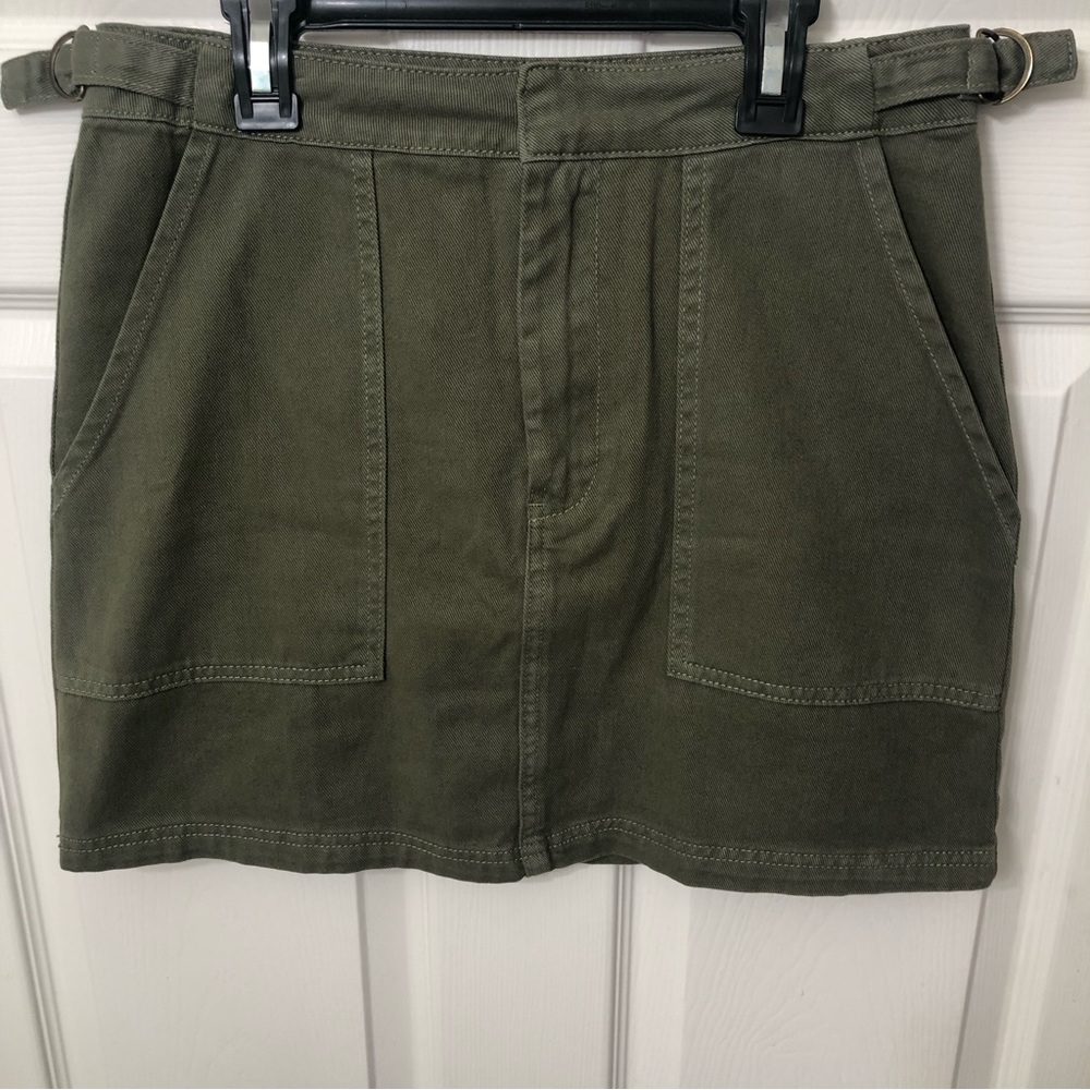 Day to Day by Blu Pepper Military Green Denim Jean Mini Skirt Size 28 Pockets